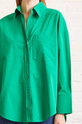 Load image into Gallery viewer, Classic Poplin shirt - Green
